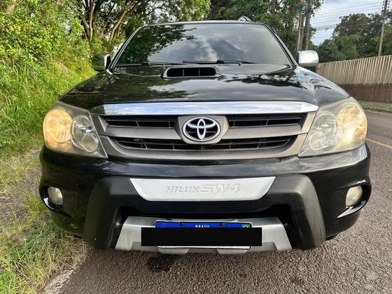 TOYOTA HILUX SW4 3.0 SRV 4X4 16V TURBO INTERCOOLER DIESEL 4P AUTOMÁTICO